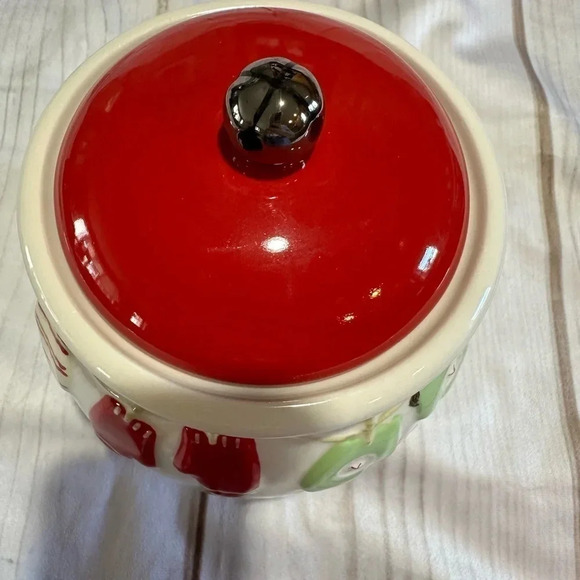 Hallmark Cookie Jar Small Ceramic Round Mittens Red Lid Christmas Winter Holiday - Picture 4 of 7